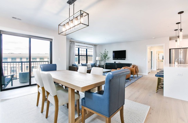 Luxury Condo Near Campus