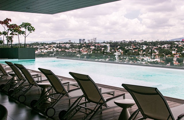 Luxury condo with AMAZING views Lobby33 near Andares, Landmark and Colomos