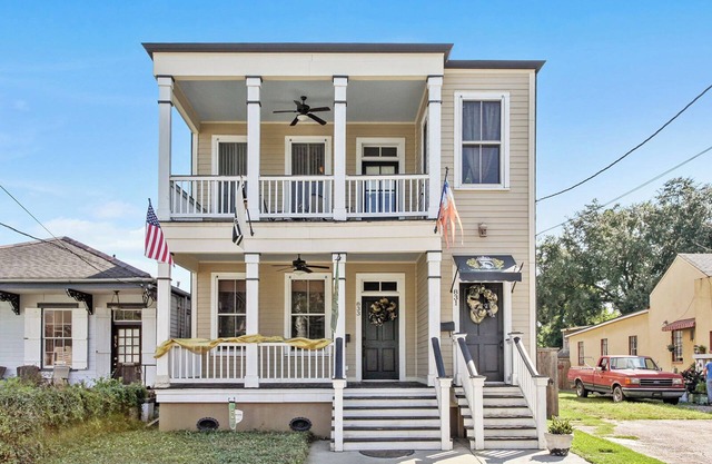 Luxury Moderne 4bdrm Startseite (Heart Of Uptown Blocks vom Magazin Einkaufs)