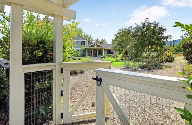 Luxury country home in Kenwood