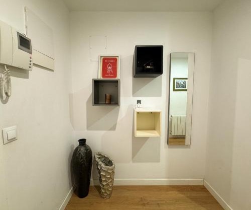 Luxury, design, relax, in historical street lift