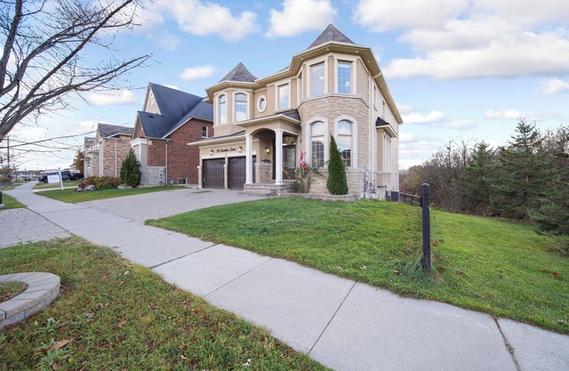 Luxury Detached House on Mississauga Rd! 6+1 Bedroom+5Bath & Ravine