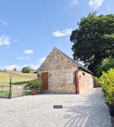 Luxury Detached Peak District Stone Barn - Dog Friendly