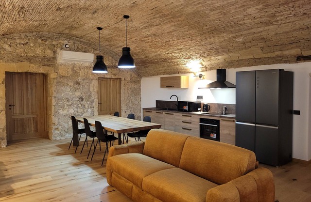 LUXURY DIMORA CANELLES