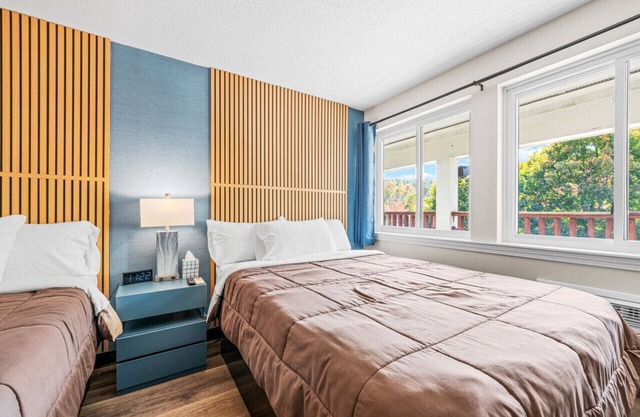 Luxury Double Bed - Near Beaches, Modern Updates