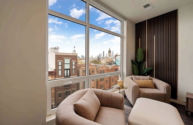 Luxury 2BD-2BA View-Gym-Rooftop
