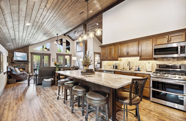 Luxury Forest Retreat with Hot Tub, Huge Decks & Firepits – 2 miles to Glacier!