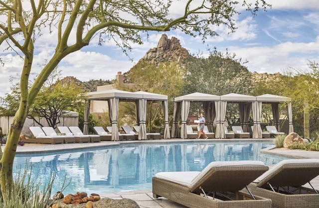 Luxury Four Seasons Residence Club Troon North 2-Bedroom Villa + Amenities