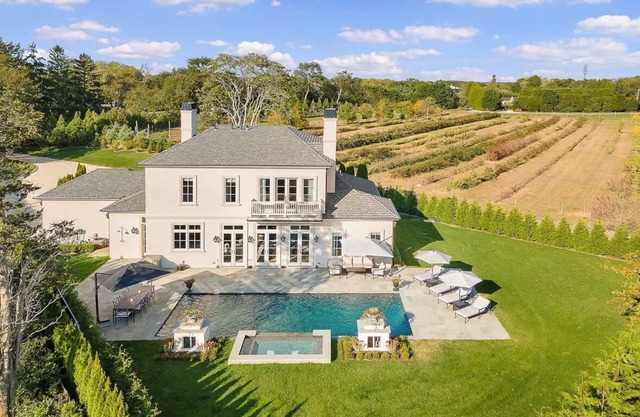 Luxury French Villa in Water Mill
