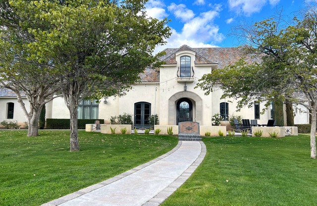 Luxury Gated Estate - Minutes to Peoria Sports Complex and Scottsdale