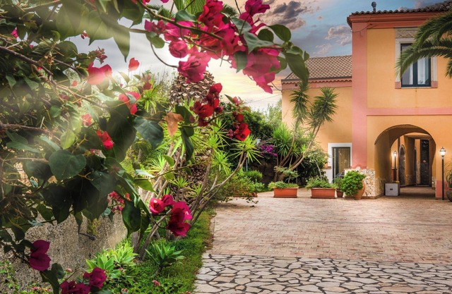 Luxury "Gattopardo House"