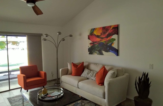 Luxury Golf Course Condo