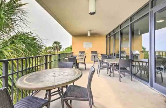 Luxury GulfFront Penthouse! Resort Amenities!
