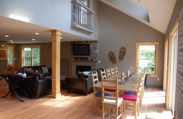 Luxuriöse High-End Winnipesaukee Lakefront für 14 Personen - ideal für große Familien