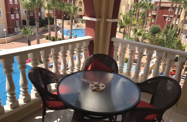 Luxury 2 bed apartment which sleeps 6 over lookng the pool.