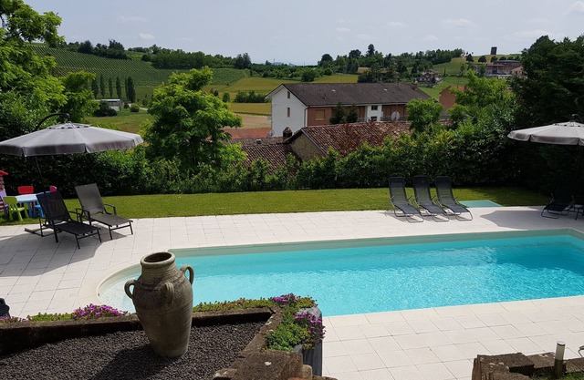 Luxury holiday home with swimming pool in Piedmont - Monferrato