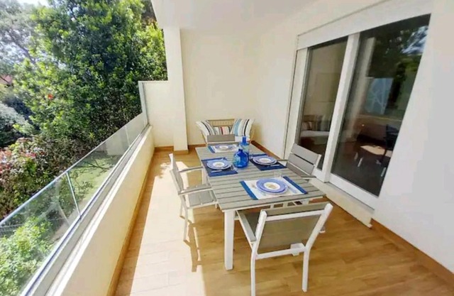 Luxury home near the Beach private parking space