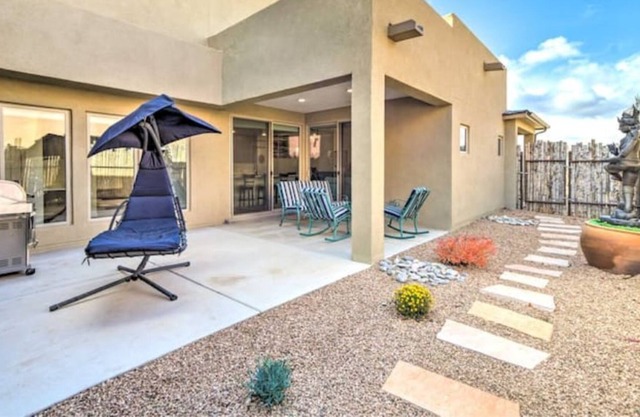 Luxury Home with Hot Tub and TONS of Amenities! Pet Friendly!