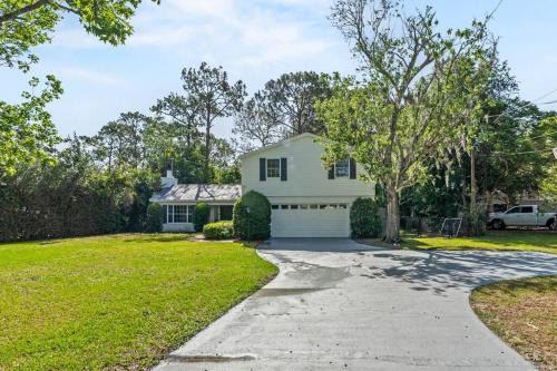 Luxury house on the Lake near Universal Studious