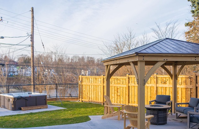 Luxury Inn - Unit 1 - Heart of New Glasgow