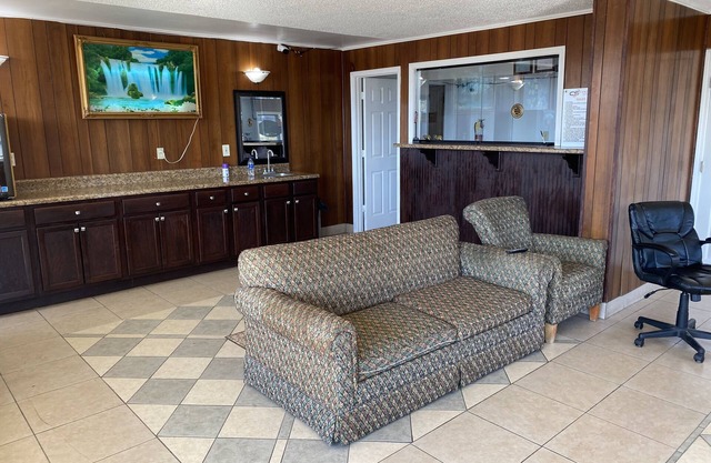 Luxury Inn
