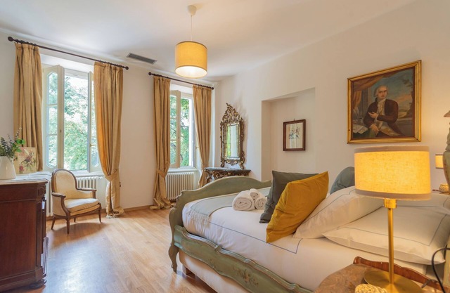 Luxury Apartments in Villa Cardinal Ciceri by Rent all Como