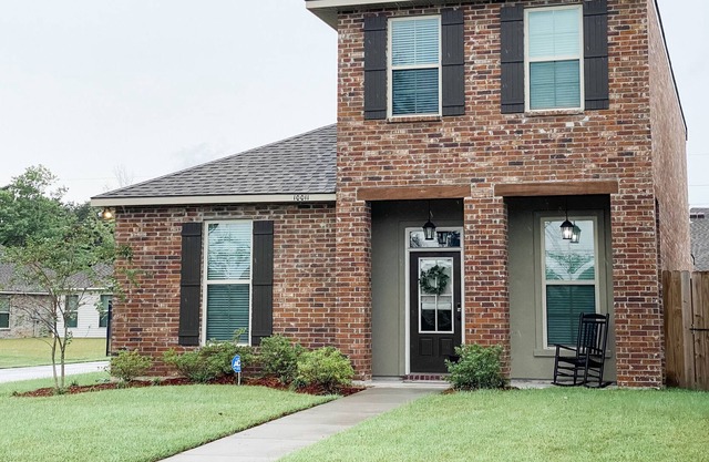 Luxury & Lagniappe in Baton Rouge! New construction and chic design.