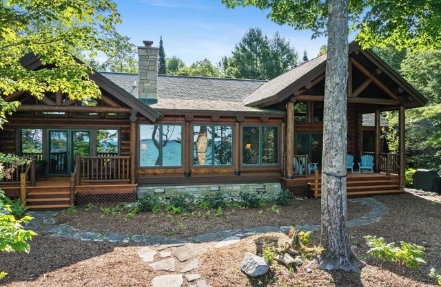 Executive Residence am Michigansee mit atemberaubenden Sonnenuntergängen und Herbstfarben!