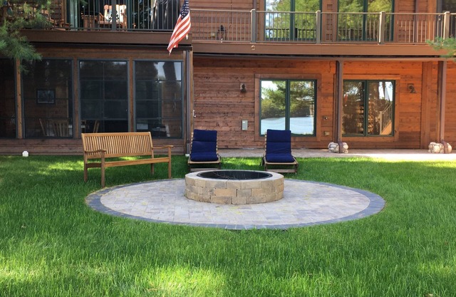 Luxury lakefront condo