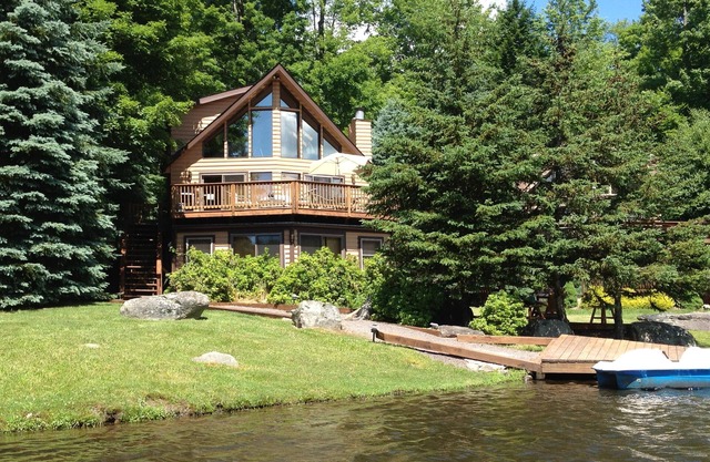 Luxury Lakefront Retreat Pocono, Lake Ariel in der Nähe Lake Wallenpaupack