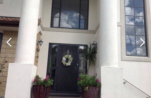 Luxury Large 2 Storied Villa Walk to Shopping Mall Howick