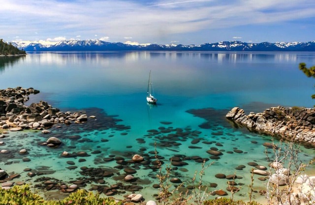 Luxury Loft w/ Mtn. Views | Quiet & Work Friendly