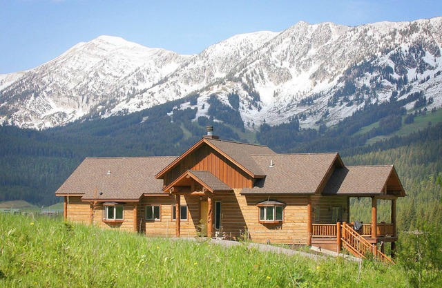 Luxus-Blockhaus ** Sparen Sie $$$ November, Dezember & Januar ** Beste Bridger Bowl Ferienwohnung
