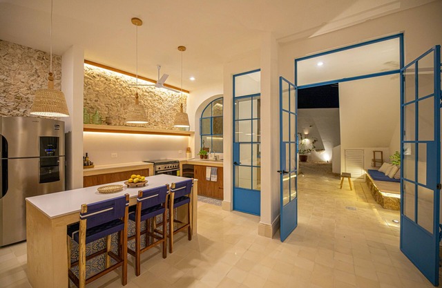 Luxury mediterranean Villa, perfect location