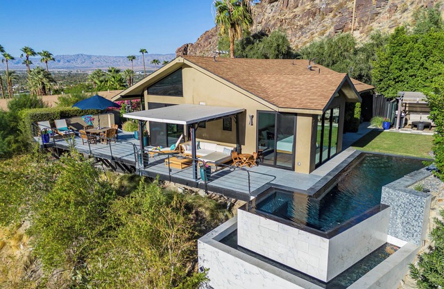 Desert Dream - Unmatched Stunning Retreat with Infinity Pool, Best Panoramic Vie