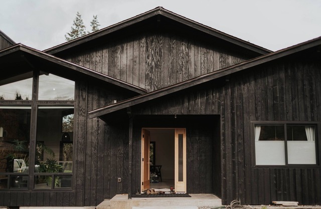 Luxury Mid-Century Scandinavian Home w/ HOT TUB