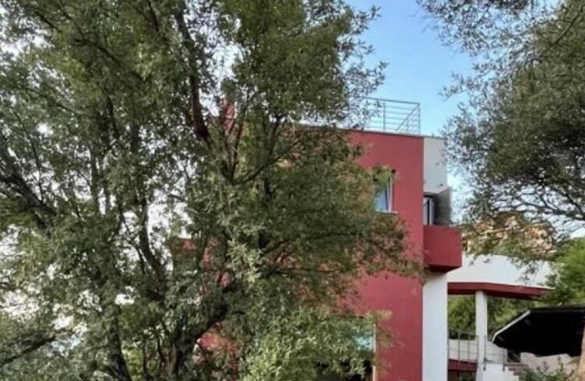 ELEGANTES MODERNES HAUS in Villasimius, mit Garten und Strand in der Nähe