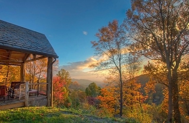 Mountain Craftsman Home in der Nähe von Asheville - 30 Meile Ansichten