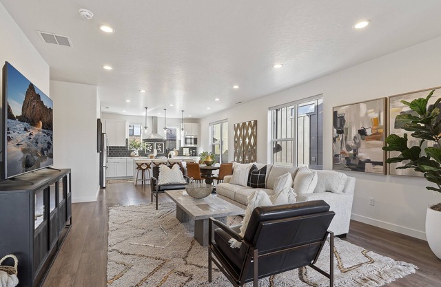 Luxury Mtn Retreat by Snowbasin W/Gym Access
