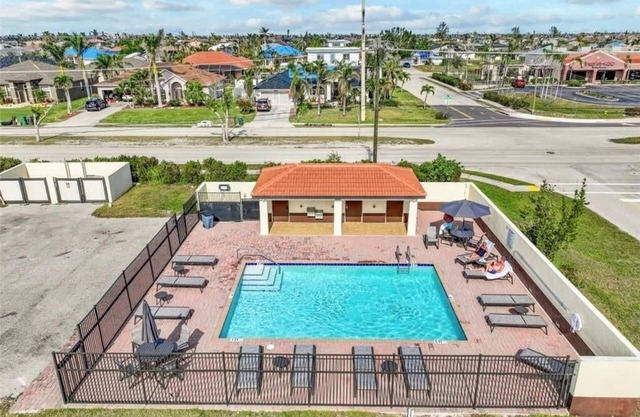 Luxury Oasis | Pool | BBQ | Patio