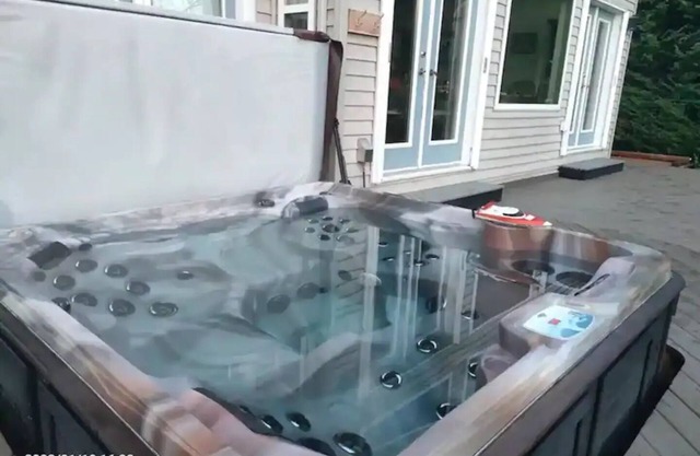 Luxury Ocean front pool hot tub villa