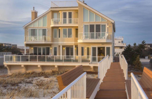8BR Luxury Oceanfront House Jacuzzi + Pool mit Blick auf das Meer RUFEN FÜR MAI BESONDERES