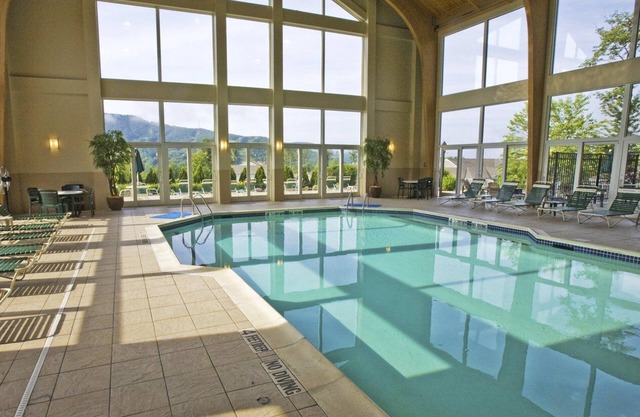 Luxury one bedroom and one bathroom unit with full amenities