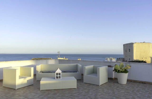 Luxury Palace - Penthouse by the sea Luxury penthouse 100 meters from the sea