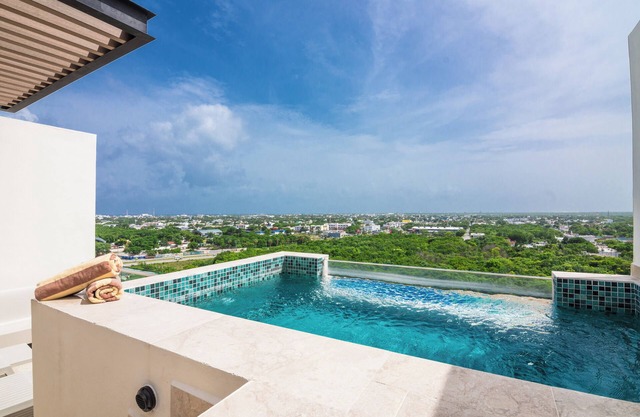 Luxury Penthouse with private pool