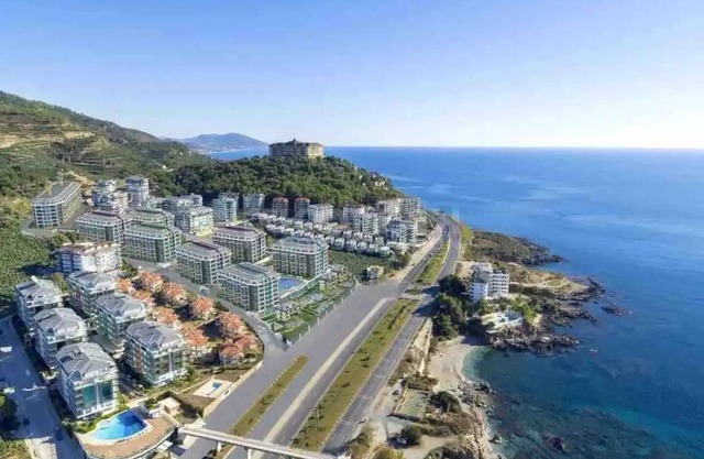 Luxury penthouse with amazing sea view first row