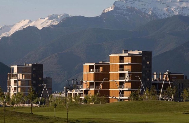Luxury Pirineos