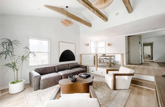 *Luxury Pittsford Village 3Br at the Demler House*