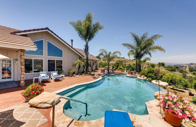LUXUS EXECUTIVE PRIVATE ESTATE