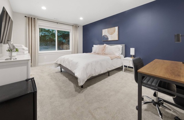Luxury, Private Owner’s Suite w/ Gym in a Shared Home